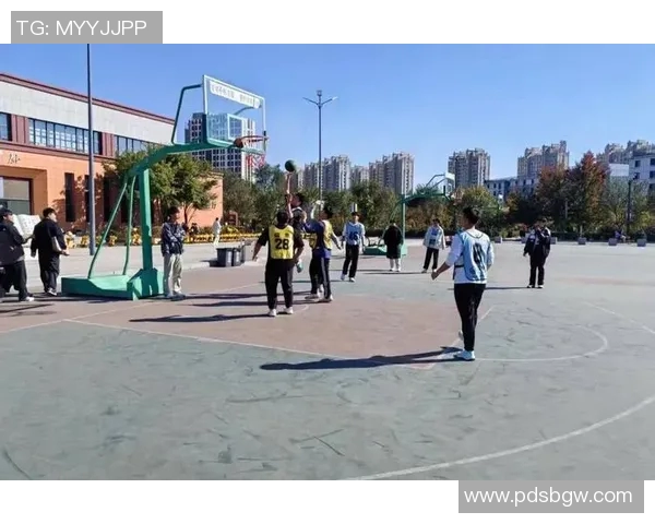 热血沸腾的3vs3篮球赛精彩回顾团队协作与个人技术的完美结合 热血沸腾的3vs3篮球赛精彩回顾团队协作与个人技术的完美结合